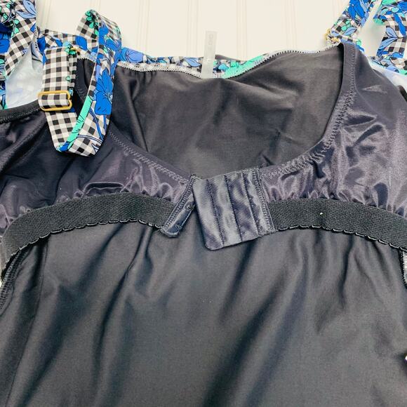 NWOT Lands' End Black Blue Gingham Floral  Ruffle Tankini Sz 44DD - Picture 5 of 7